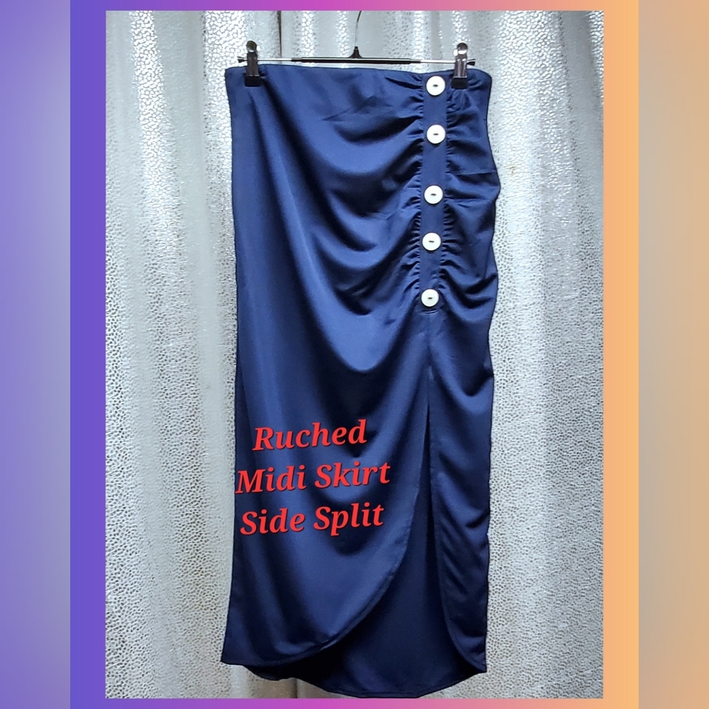 Ruched Midi Pencil Skirt w/ Side Split size L - Picture 4 of 8